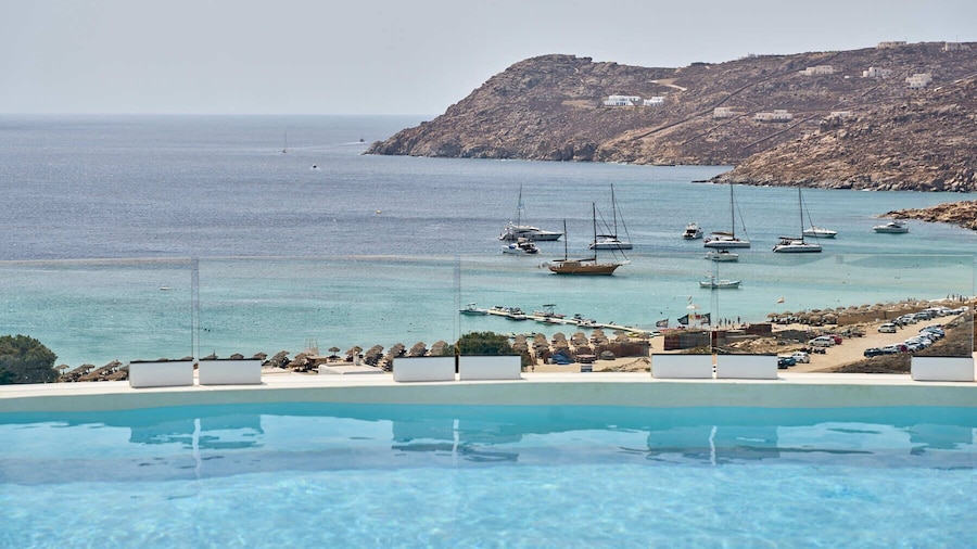 Arte & Mare Elia Luxury Suites & Idolio Vllas