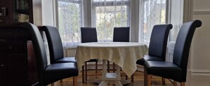 Traditional House, Ensuite, City View (Victorian House) | Dining