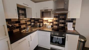 ์ฝํฐ์ง, ์์ค์ํธ, ์ฐ ์ ๋ง (Two Bedroom) | ์ ์ฉ ์ฃผ๋ฐฉ | ์ ์์ฉ ์์