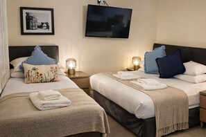 Room - Dolgun Uchaf Guesthouse (Dolgellau)