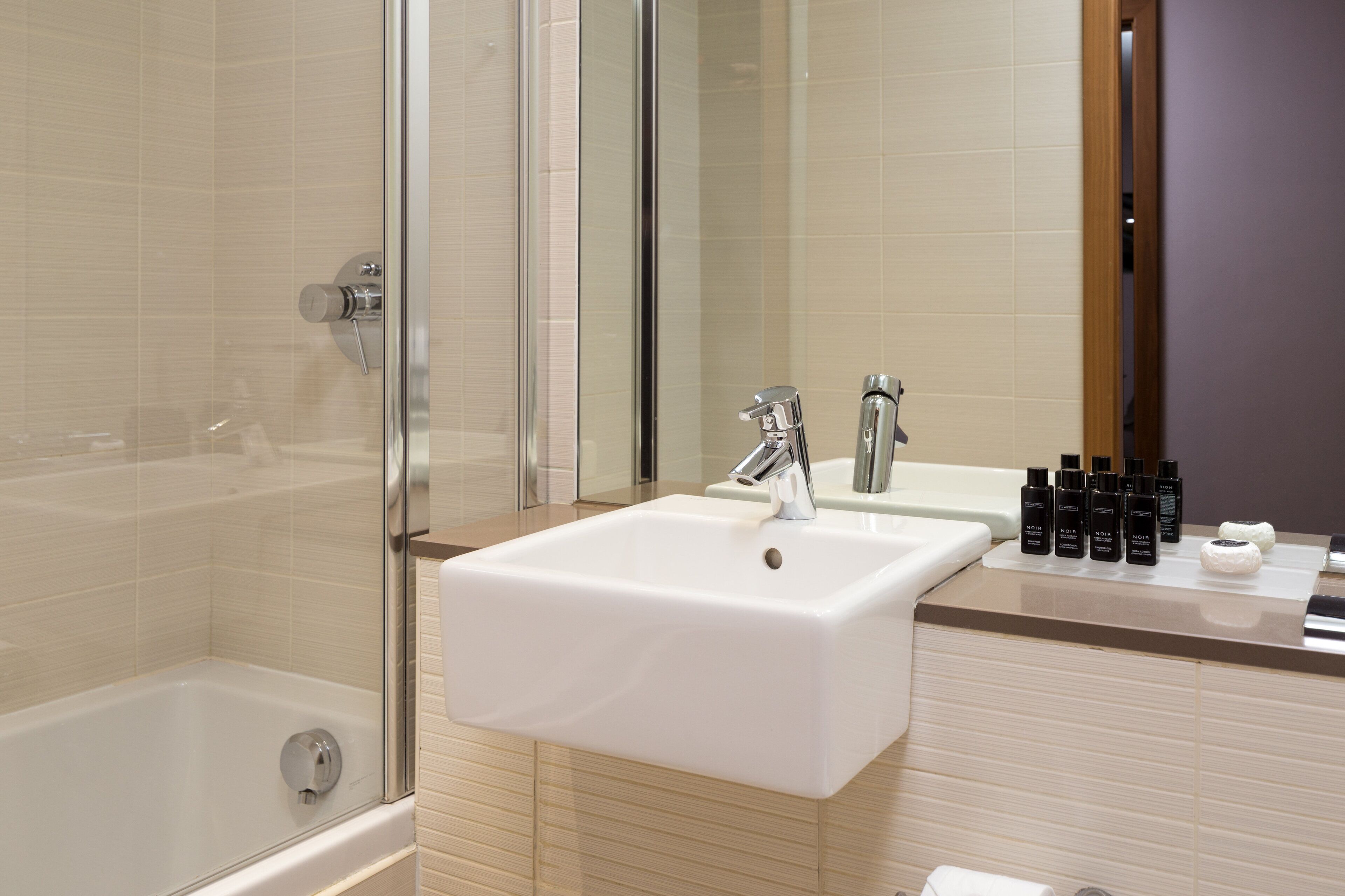 Photo - Roomzzz Leeds City