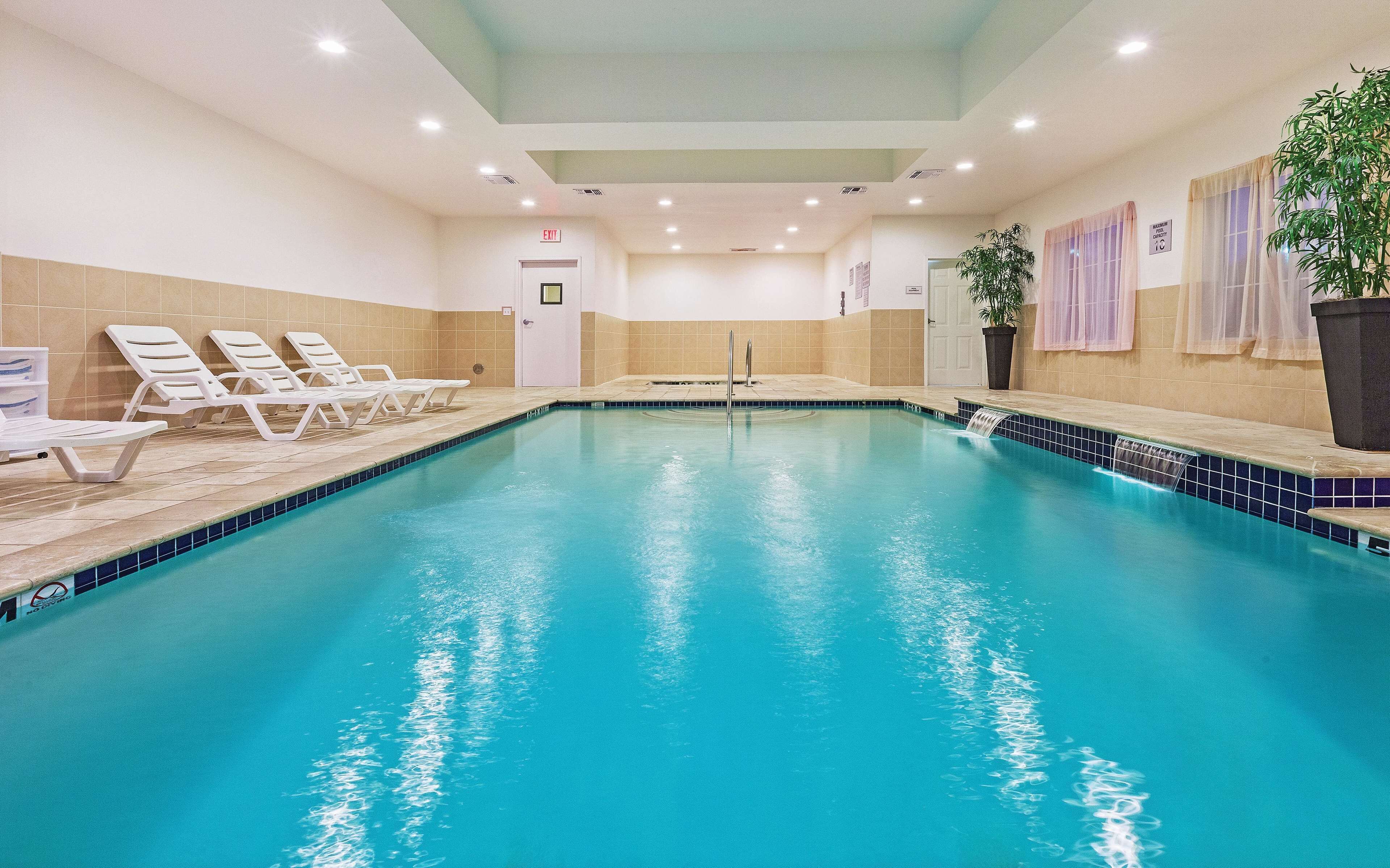 indoor pool