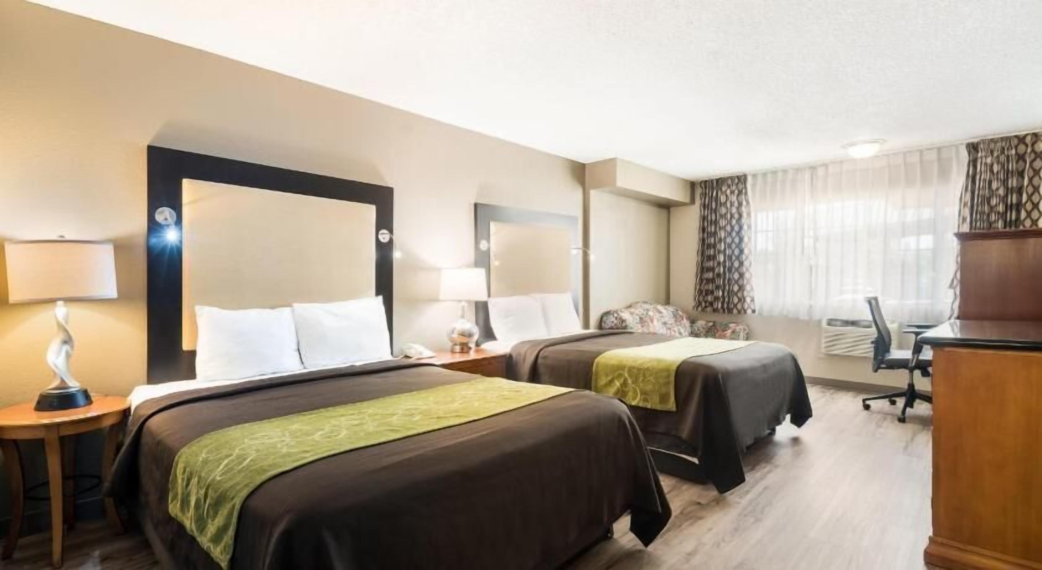 Desk, blackout curtains, iron/ironing board, free WiFi