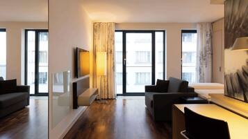 Junior-Suite | Allergikerbettwaren, Zimmersafe, Schreibtisch