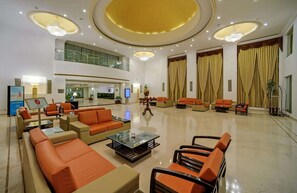 Lobby - Royal Sarovar Portico Siliguri (Jalpaiguri)