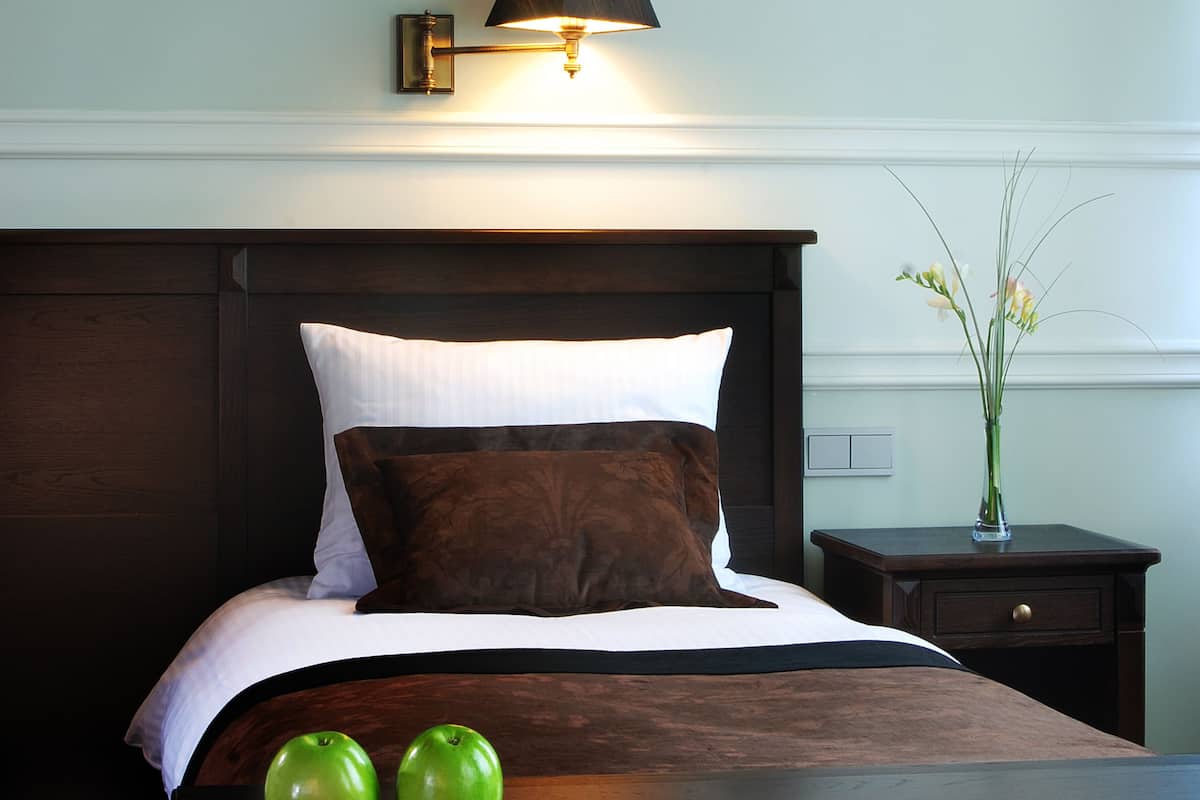 Pillowtop beds, minibar, in-room safe, cribs/infant beds