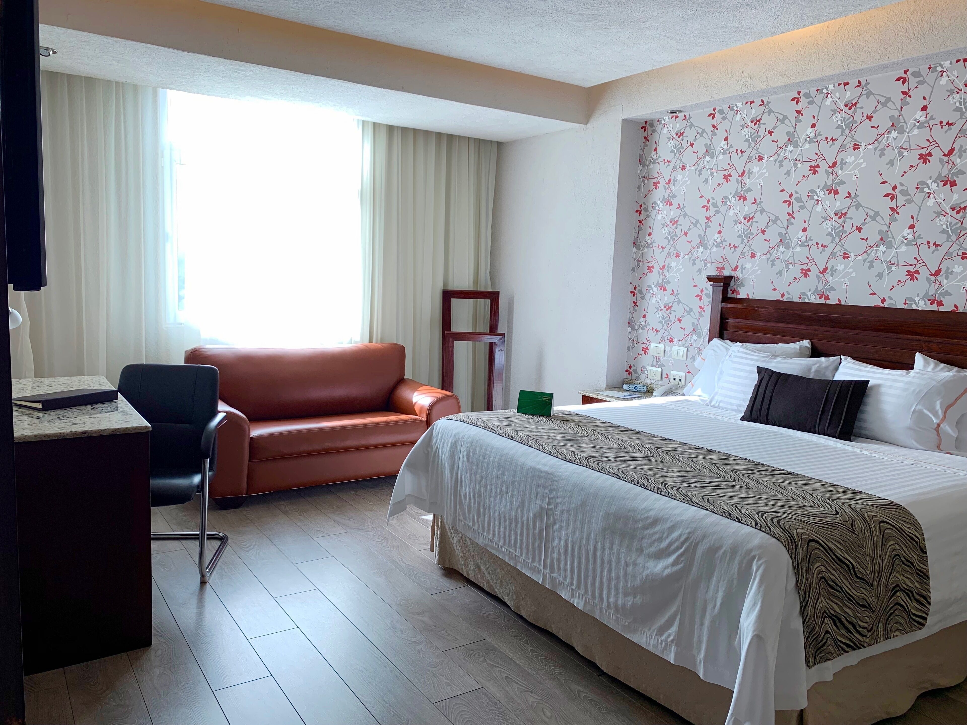 Ropa de cama de alta calidad, cubrecamas y colchones con pillow-top 