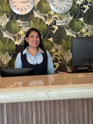 Reception - Hotel Portobelo (Guadalajara)