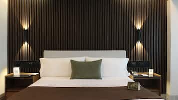 Standard Room | Premium bedding, down comforters, pillowtop beds, in-room safe