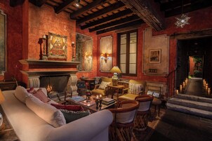 Sala de estar en el lobby