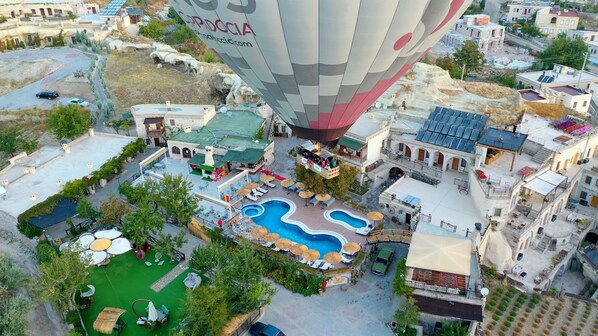 Front of property - Holiday Cave Hotel (Nevsehir)