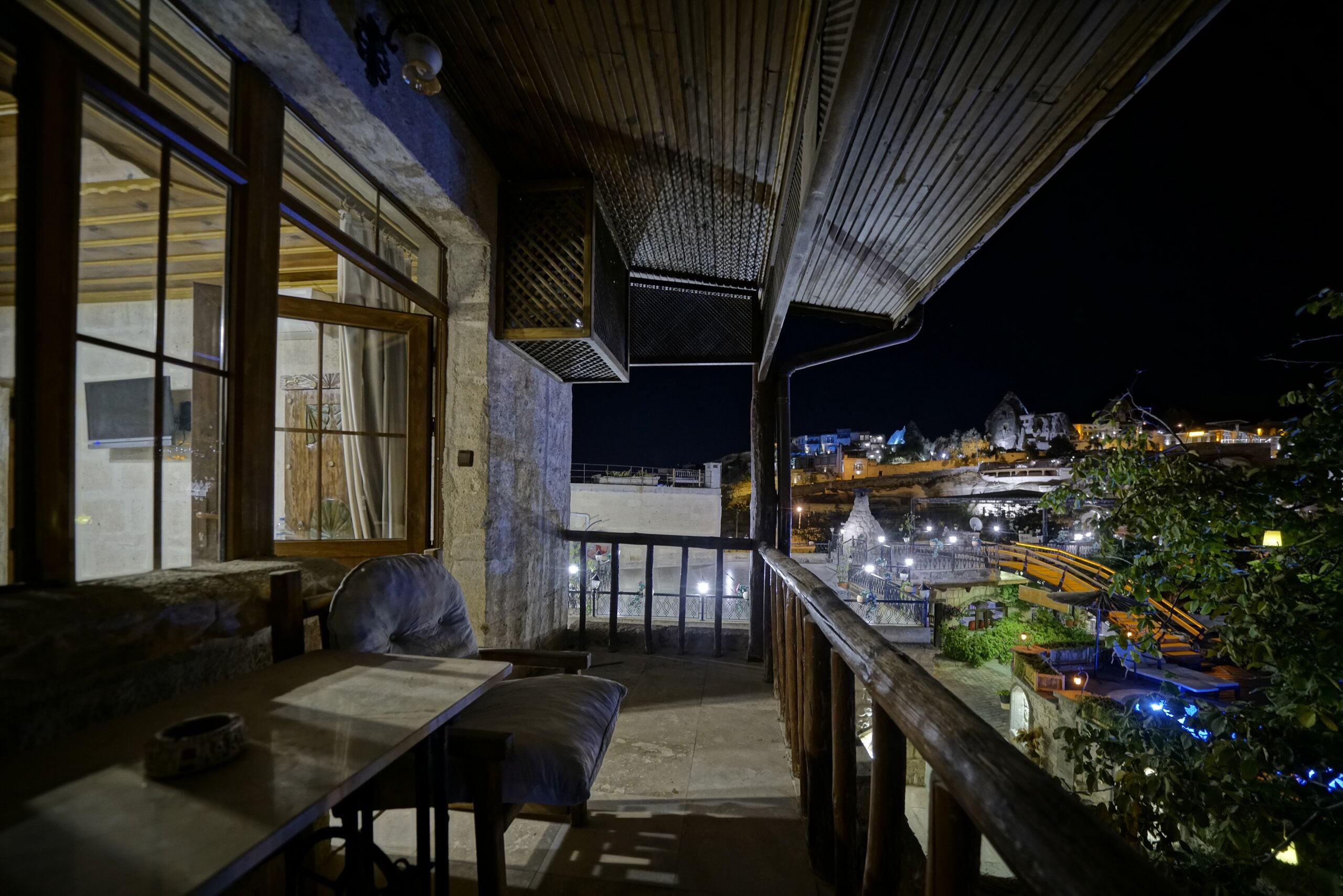 Double Arch Stone  Room | Wohnbereich