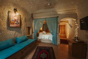 Sultan Cave Suite - Holiday Cave Hotel (Nevsehir)