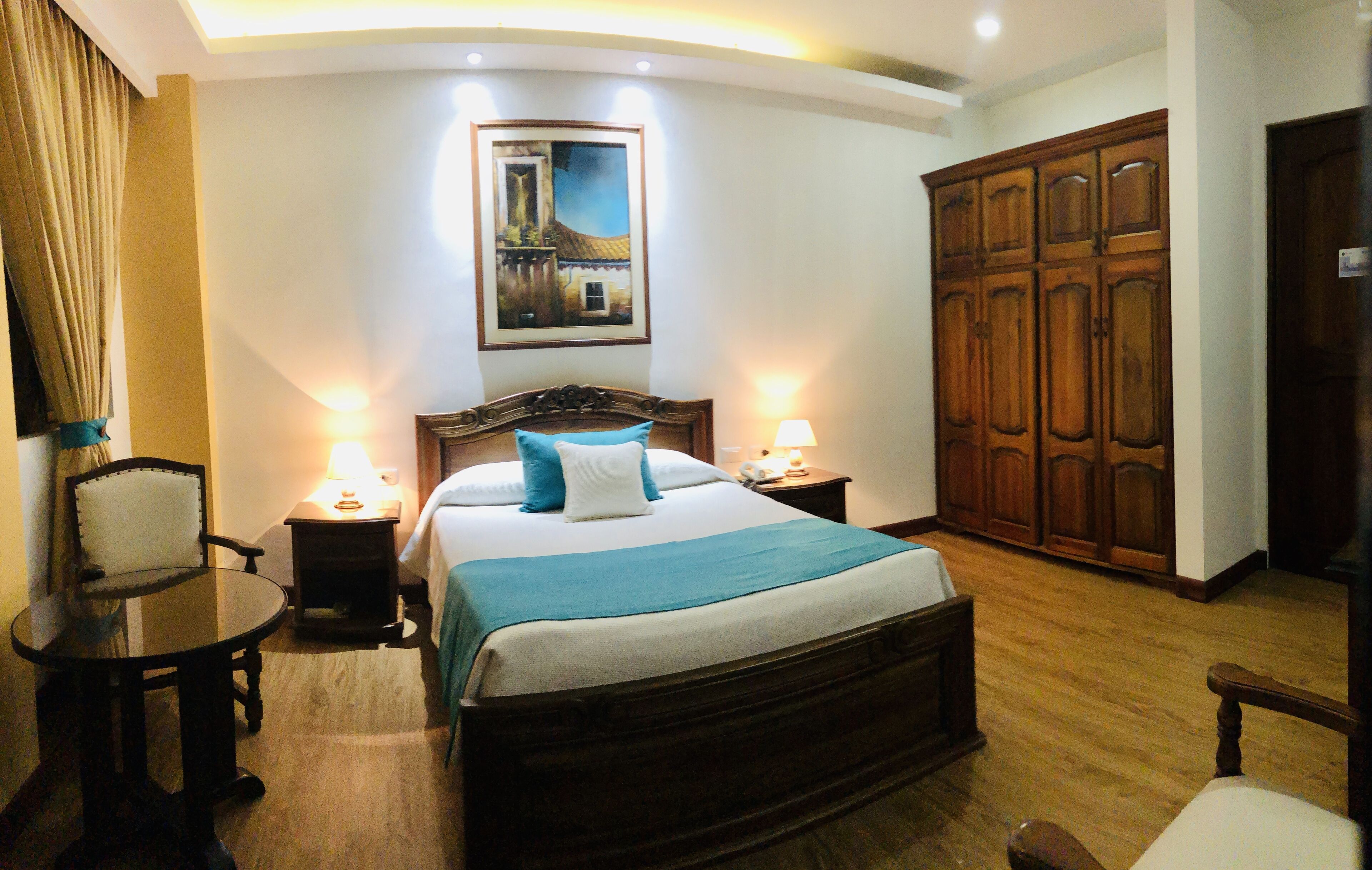 1 bedroom, premium bedding, down duvets, tempur-pedic beds