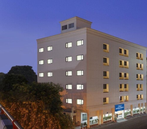 City Heart Sarovar Portico