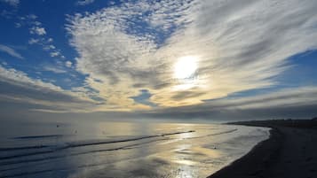 Una playa cerca