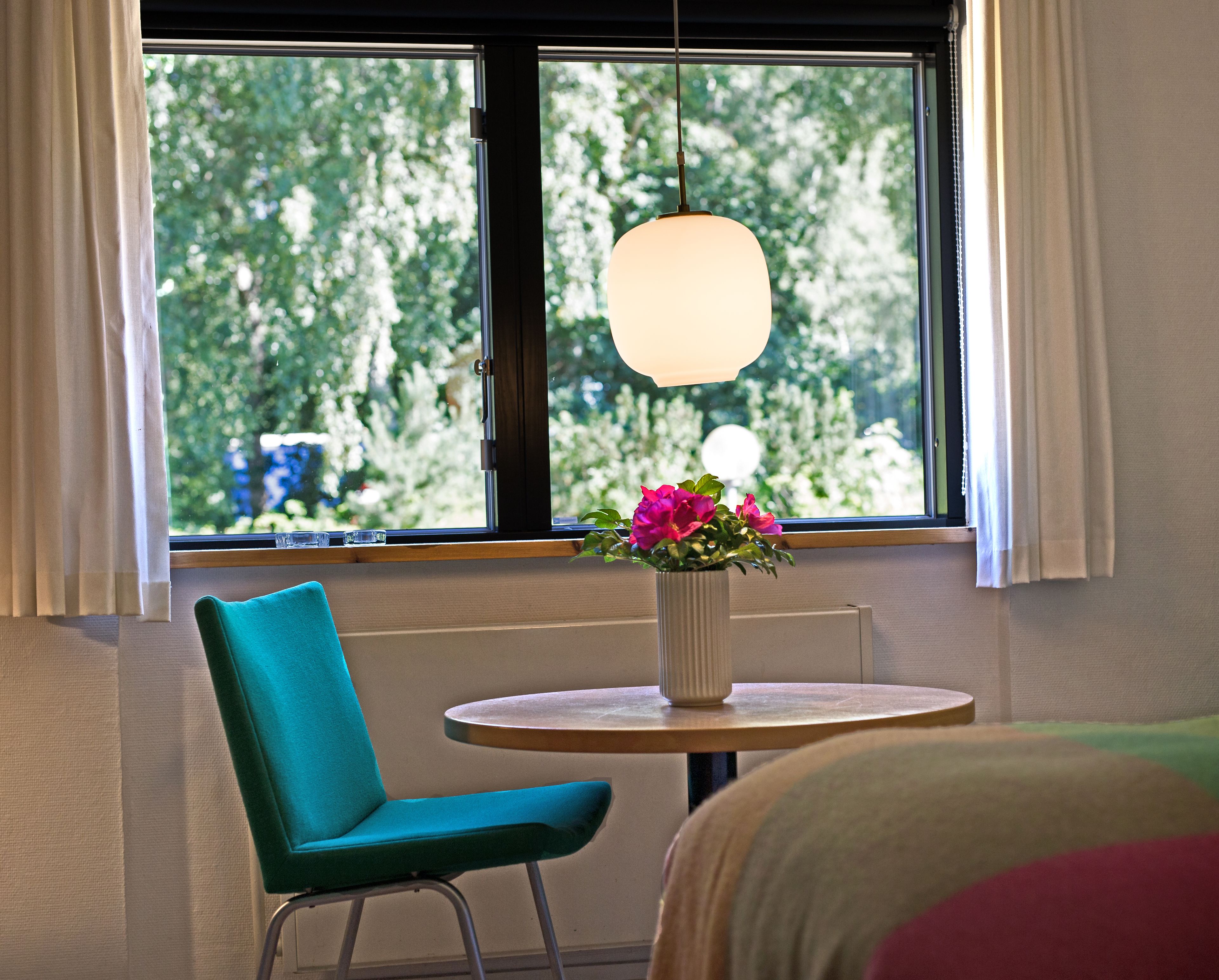 business twin room | 1 bedroom, blackout curtains, iron/ironing board, free wifi