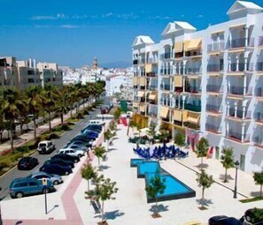 Front of property - Miguel Ángel Apartments (Estepona)