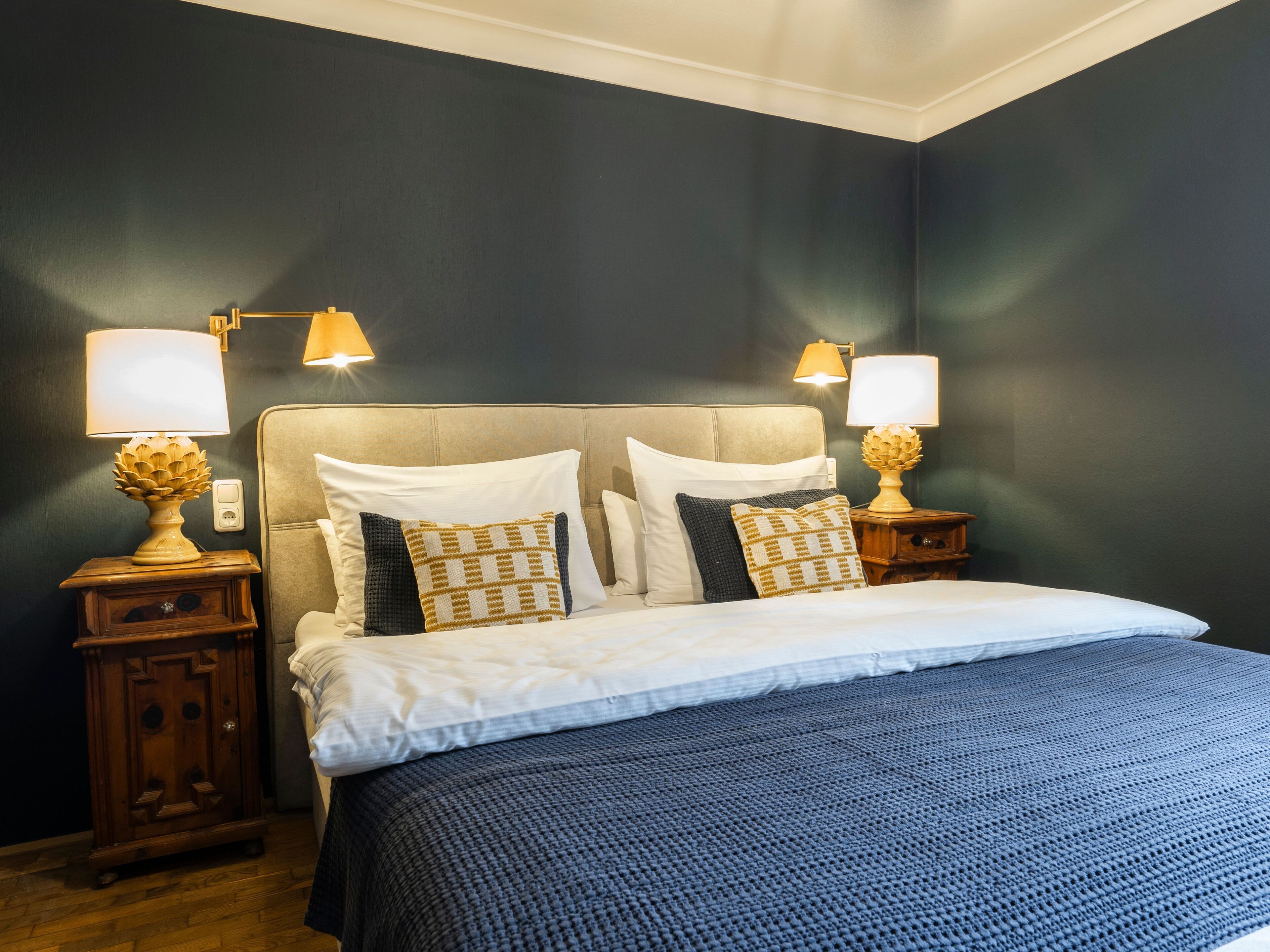 comfort double room, 1 king bed | 1 bedroom, hypo-allergenic bedding, in-room safe, individually decorated