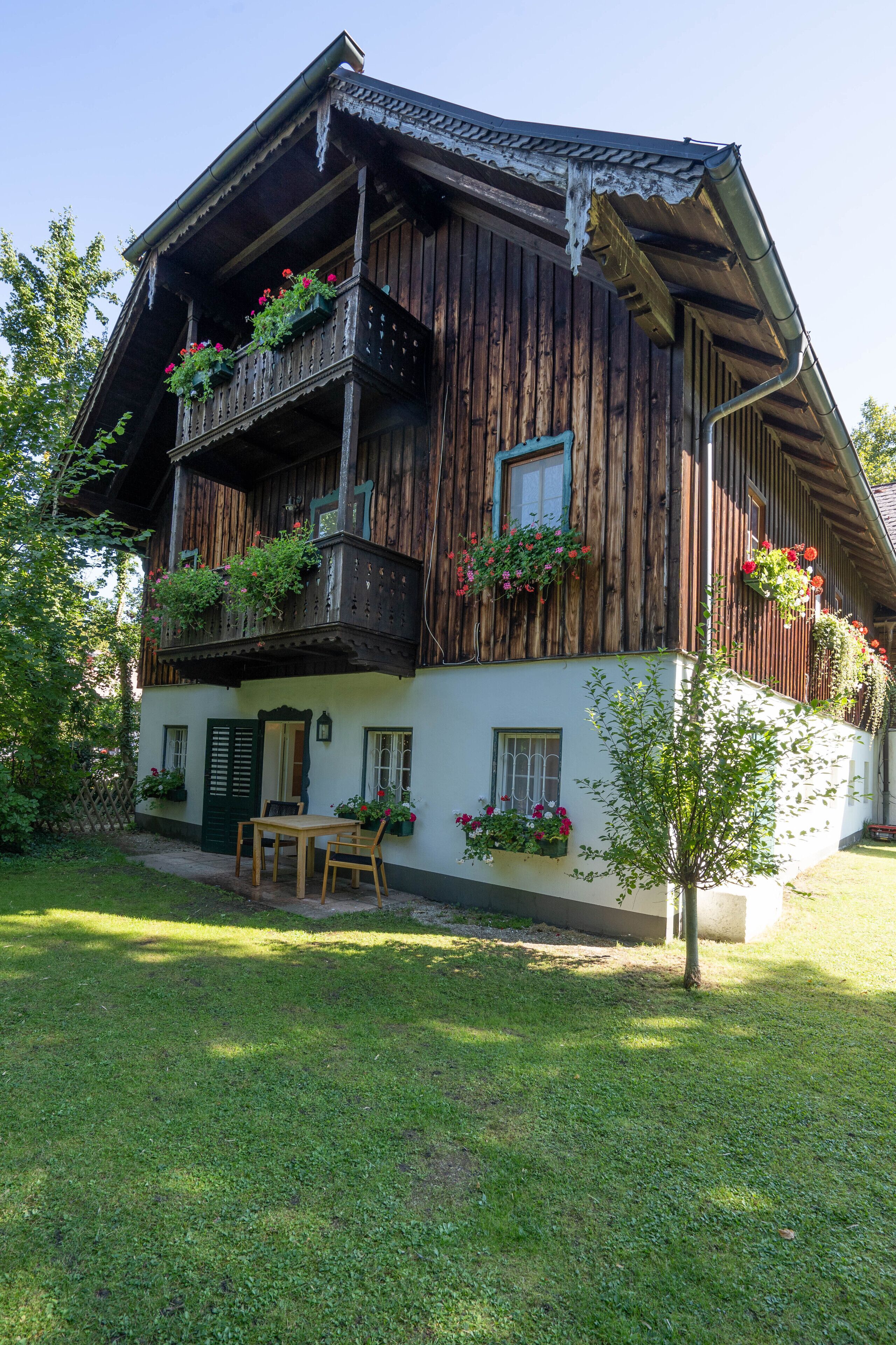 comfort double room, 1 king bed | garden view