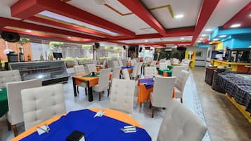 TĂ€gliches FrĂŒhstĂŒcksbuffet (250 MXN pro Person)