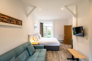 Club Room, Multiple Beds, Ensuite, Courtyard View | In-room safe, individually decorated, individually furnished, desk - Tregenna Castle Resort (St Ives)