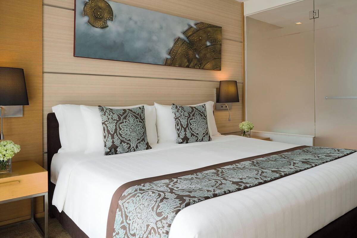 Hochwertige Bettwaren, Daunenbettdecken, Pillowtop-Betten, Minibar