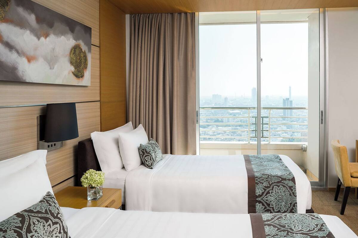 Hochwertige Bettwaren, Daunenbettdecken, Pillowtop-Betten, Minibar