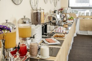 Breakfast buffet - Gran Cavancha Suite (Iquique)