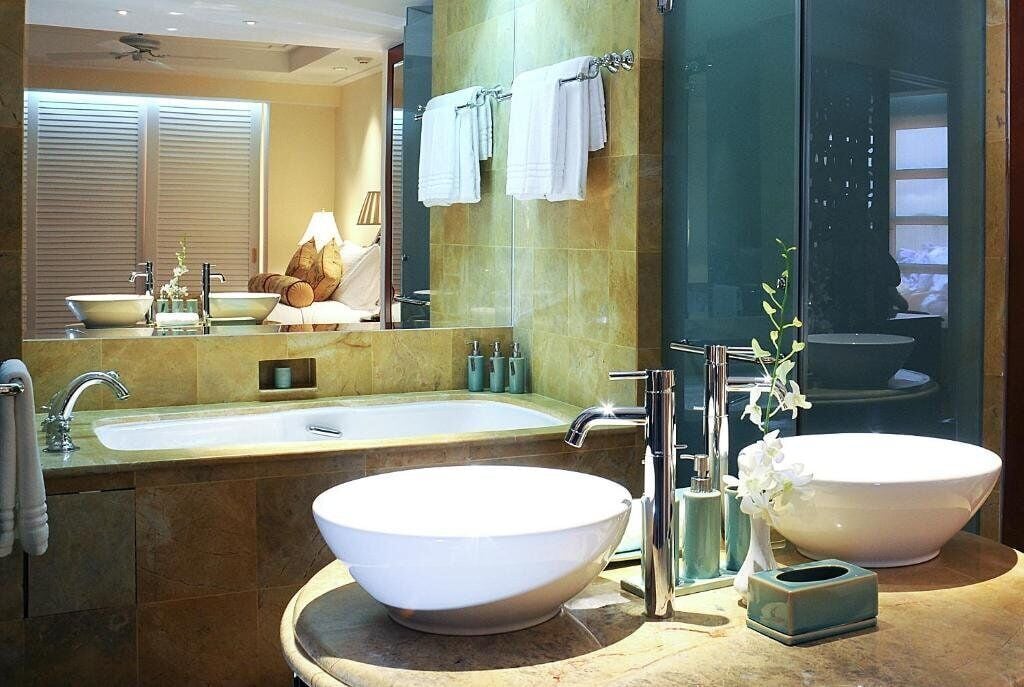 free toiletries, hair dryer, bathrobes, slippers