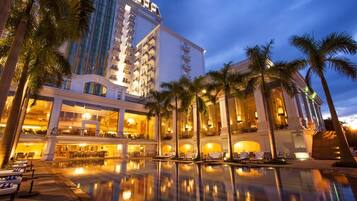 Outdoor pool, pool umbrellas, pool loungers