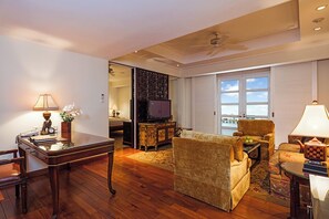 2 camere, biancheria da letto di alta qualità, minibar