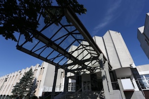 Entrada al alojamiento