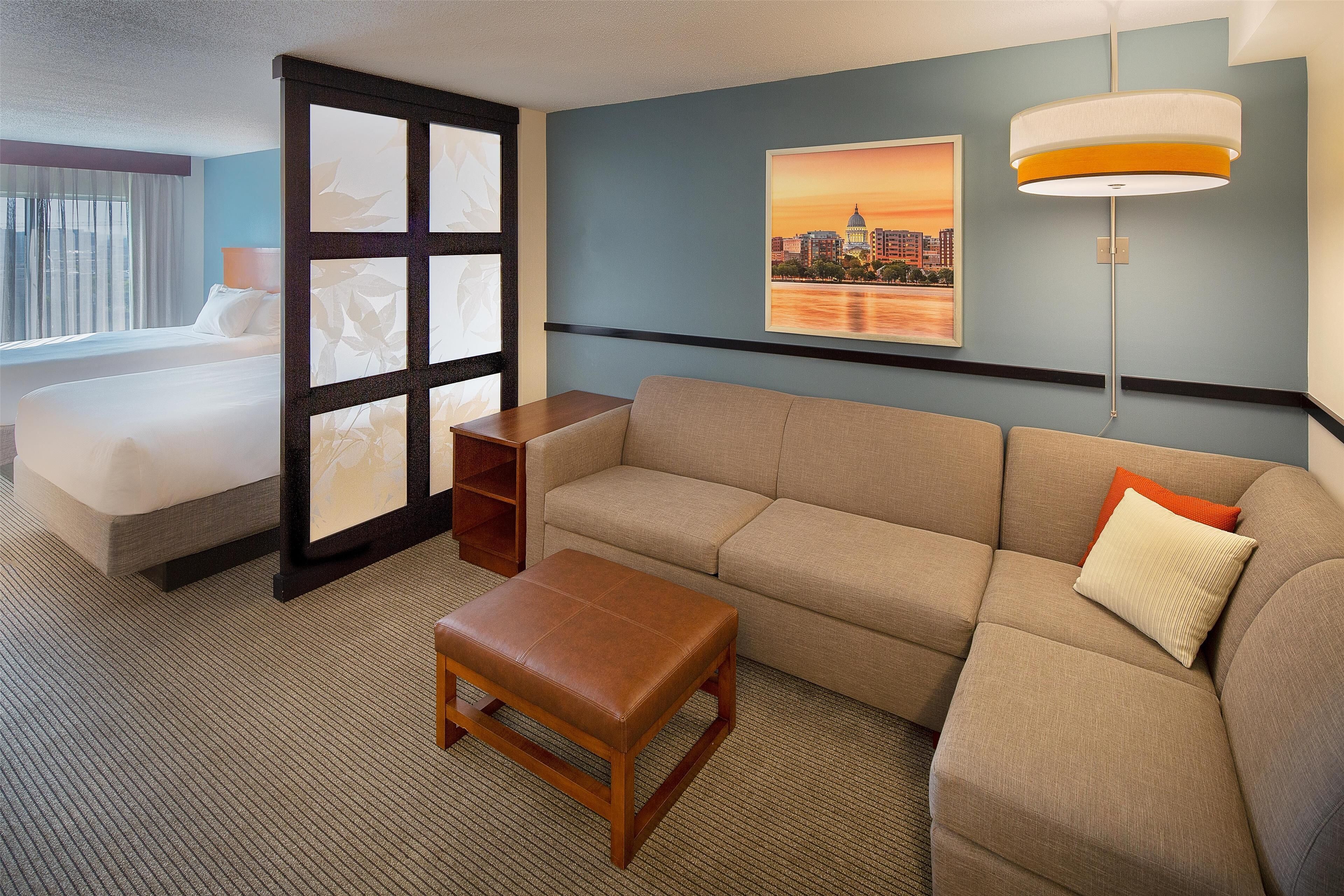 hypo-allergenic bedding, pillow-top beds, desk, blackout curtains