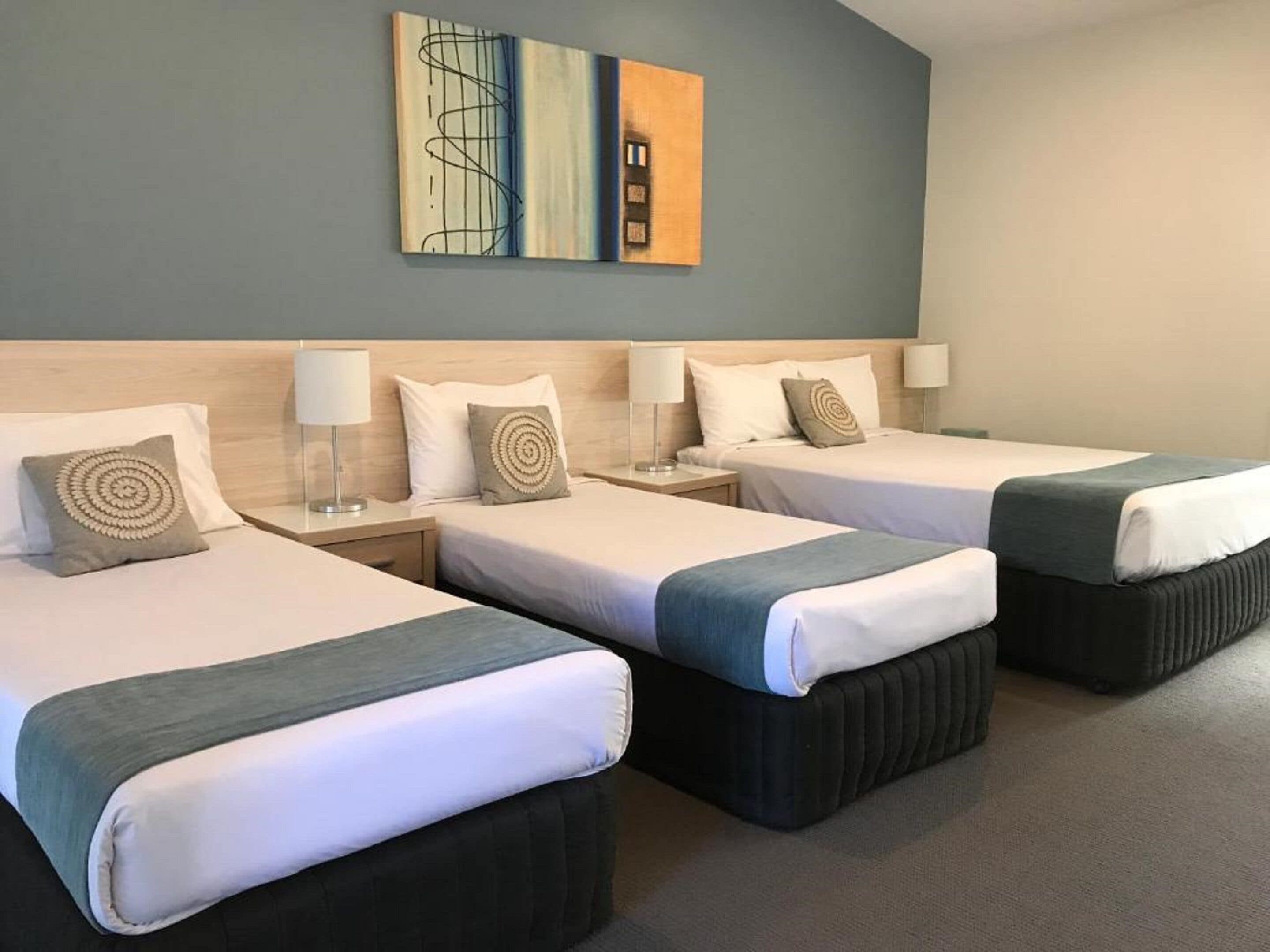 family room | 1 bedroom, premium bedding, laptop workspace, soundproofing