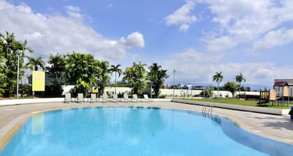 Likas Square Apartment Hotel