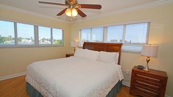 Lägenhet - 2 sovrum - kök - utsikt mot havsviken | Utsikt från rummet