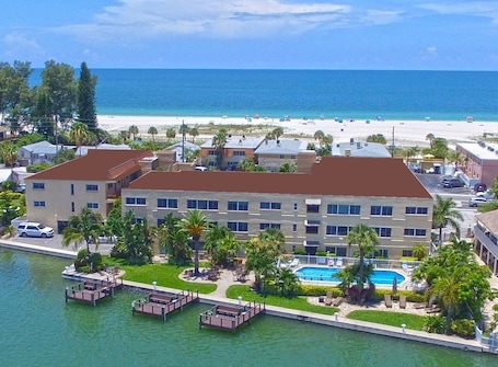 Aerial view. Westwinds Waterfront Resort