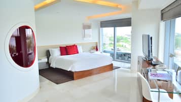 Panaromic Suite	 | 1 bedroom, premium bedding, pillowtop beds, minibar