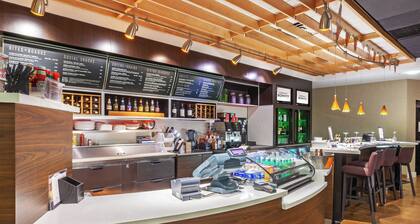 Courtyard by Marriott Tulsa Woodland Hills
