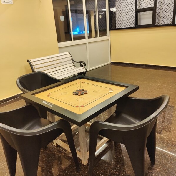 Área de juegos infantiles techada