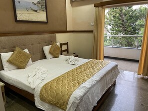 Studio | Een kluis op de kamer, een bureau, verduisterende gordijnen, gratis wifi