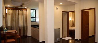 Valentines Retreat- Near Candolim Beach