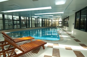 Piscine couverte