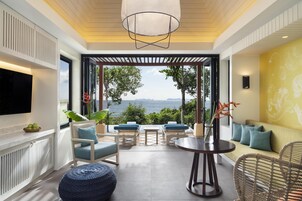 Avani Sea View Pool Villa - Free Krabi Airport Shuttle | 高档床上用品、客房内保险箱、特色装修、特色家居