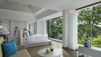 1 Schlafzimmer, hochwertige Bettwaren, Zimmersafe, individuell dekoriert