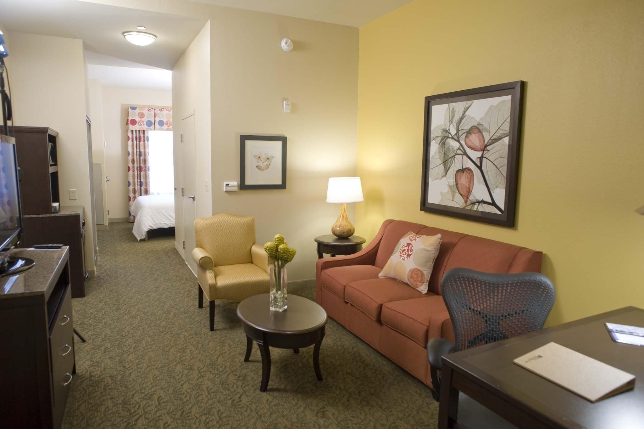 king evolution jr suite | hypo-allergenic bedding, minibar, desk, blackout curtains