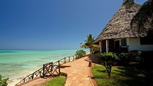 Exterior - Ras Nungwi Beach Hotel (Nungwi)