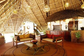 Interior - Ras Nungwi Beach Hotel (Nungwi)