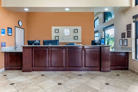 Lobby. Comfort Inn & Suites San Bernardino
